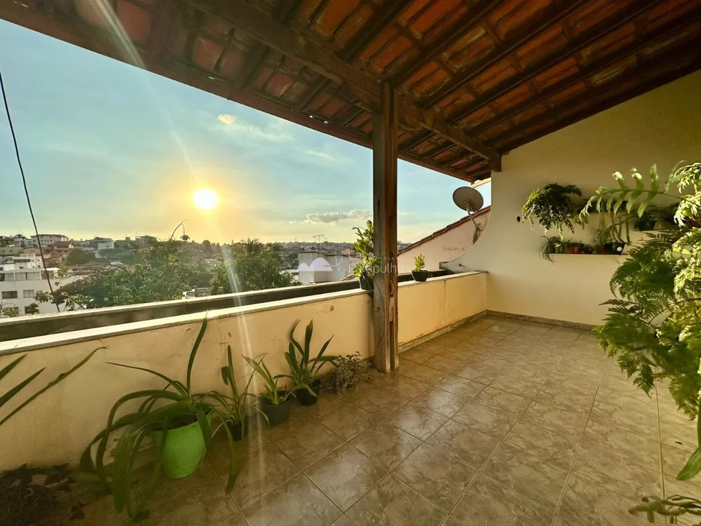 Casa, 6 quartos, 360 m² - Foto 3