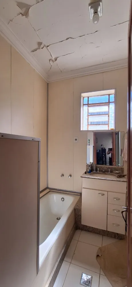Casa, 6 quartos, 306 m² - Foto 13