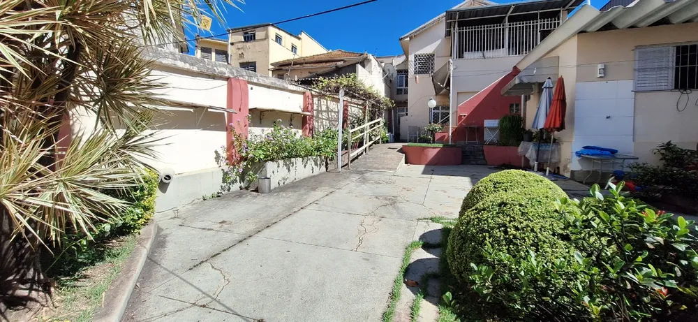 Casa, 6 quartos, 306 m² - Foto 4
