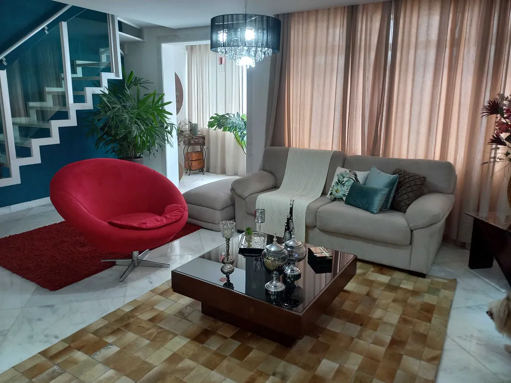 Cobertura, 3 quartos, 220 m² - Foto 1