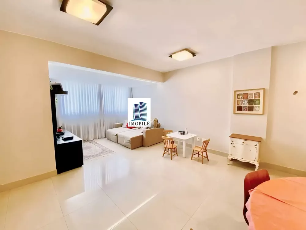 Apartamento à venda com 3 quartos, 112m² - Foto 1