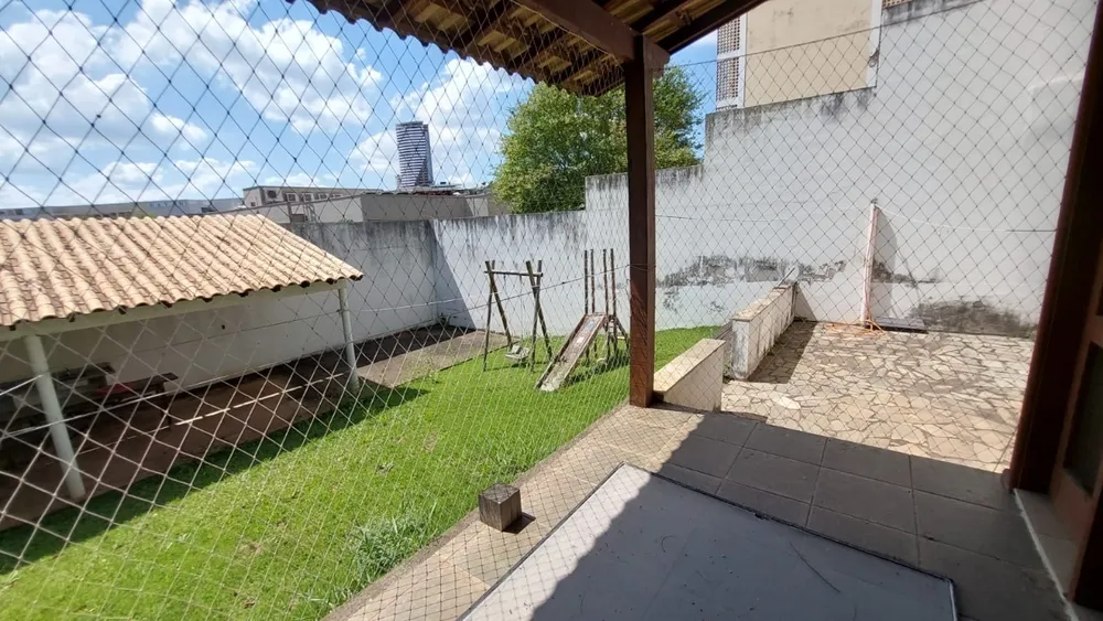 Casa, 3 quartos, 182 m² - Foto 1