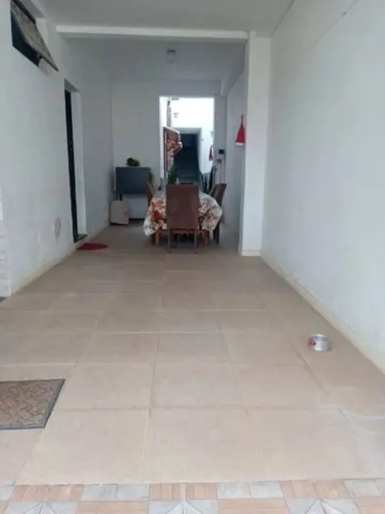 Casa, 4 quartos, 240 m² - Foto 12