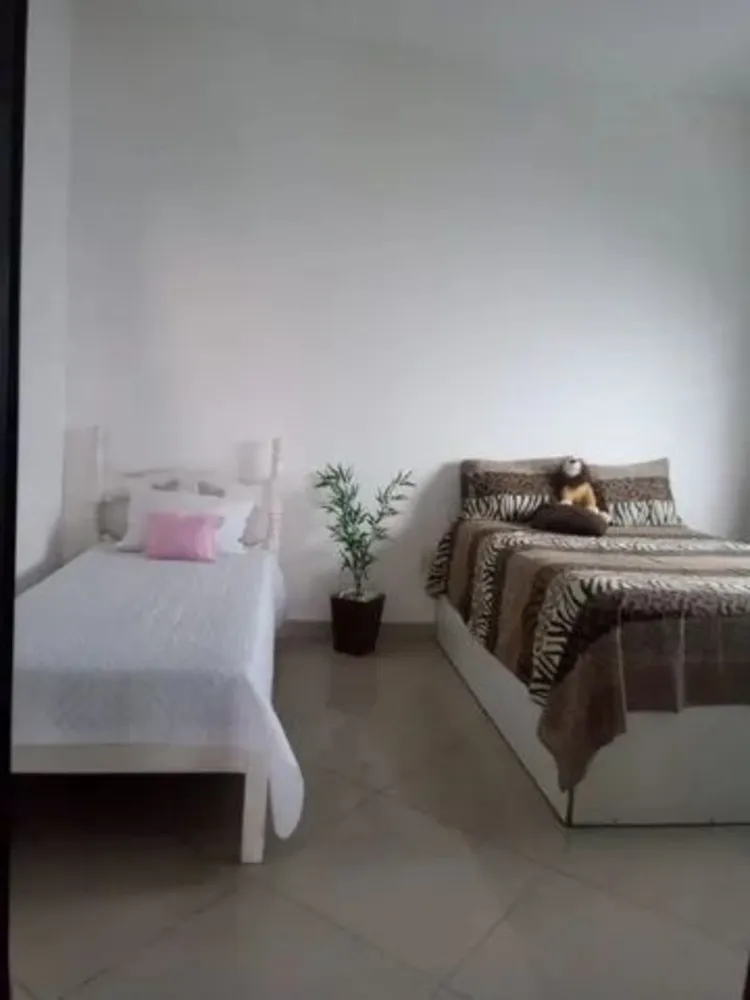 Casa, 4 quartos, 240 m² - Foto 6