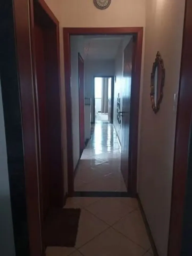Casa, 4 quartos, 240 m² - Foto 3