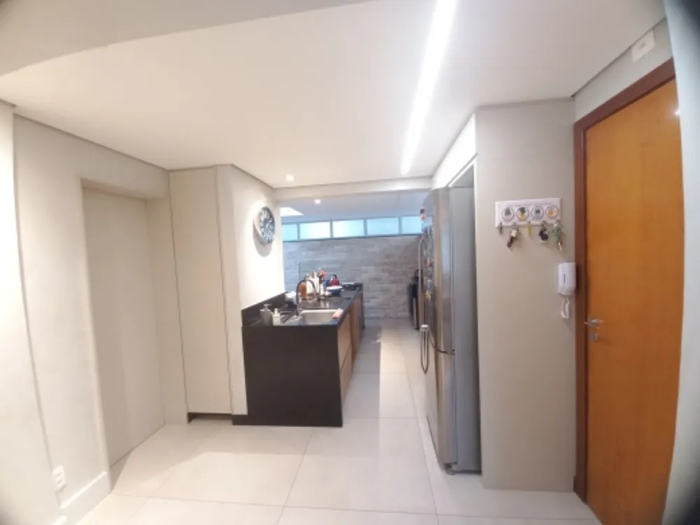 Apartamento, 3 quartos, 600 m² - Foto 1