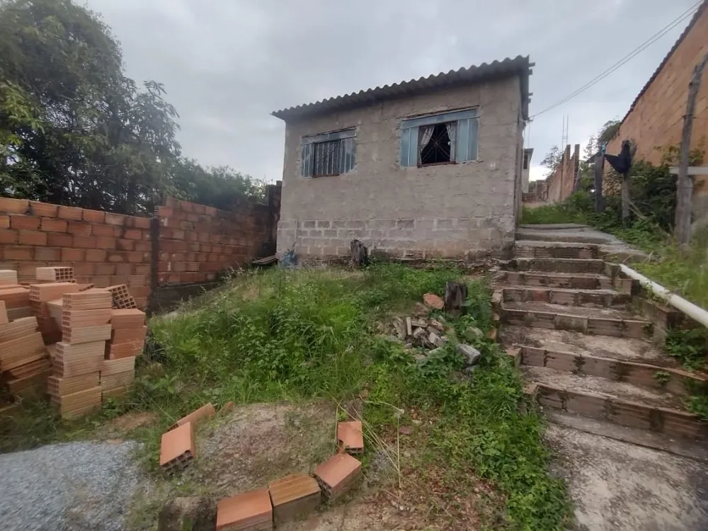 Casa, 2 quartos, 280 m² - Foto 1