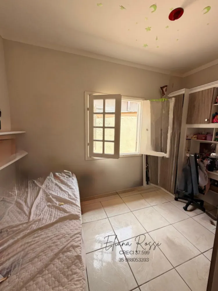 Casa, 4 quartos, 250 m² - Foto 13