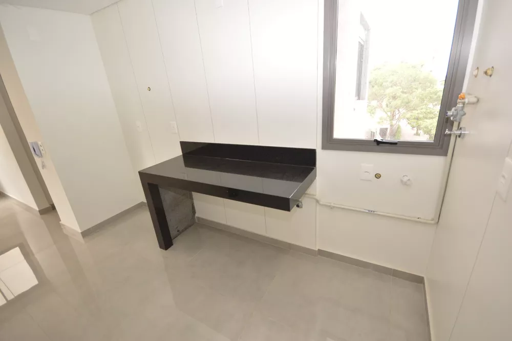 Apartamento à venda com 2 quartos, 62m² - Foto 7