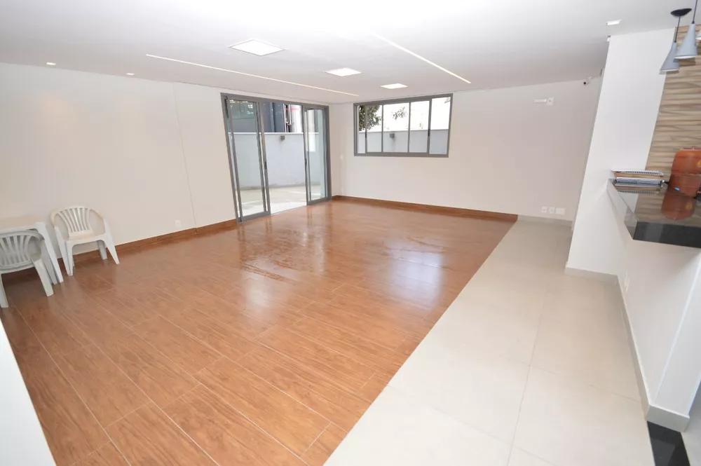 Apartamento à venda com 2 quartos, 62m² - Foto 19