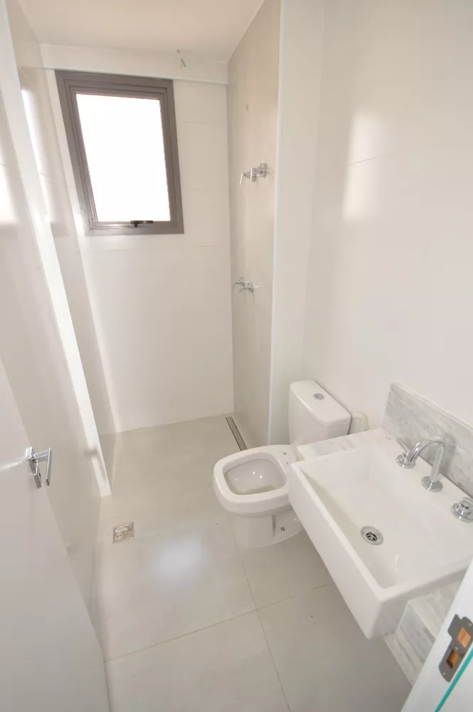 Apartamento à venda com 2 quartos, 62m² - Foto 10