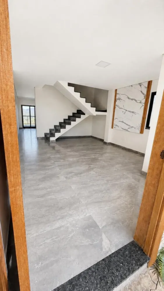 Casa, 3 quartos, 160 m² - Foto 1