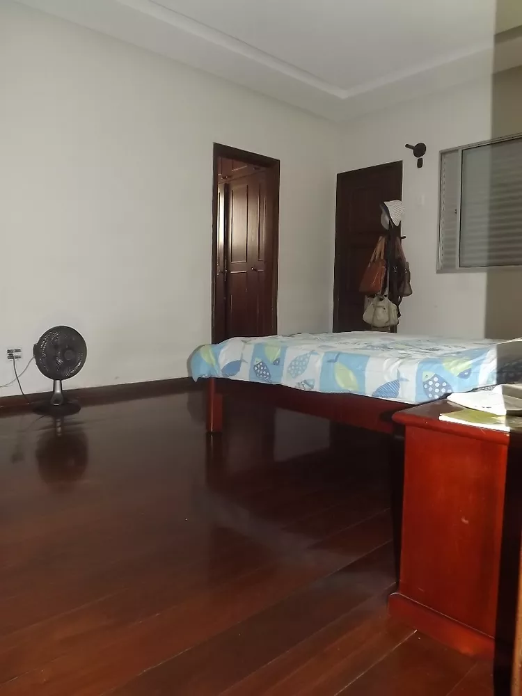 Casa à venda com 5 quartos, 330m² - Foto 15