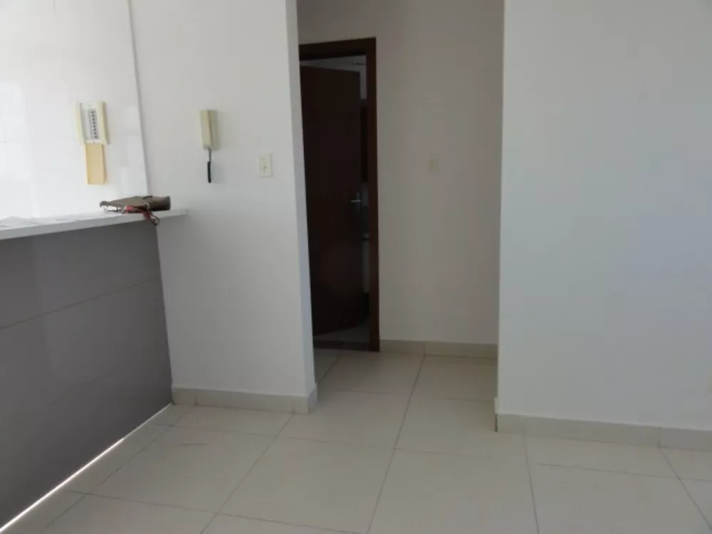 Cobertura para alugar com 2 quartos, 66m² - Foto 3