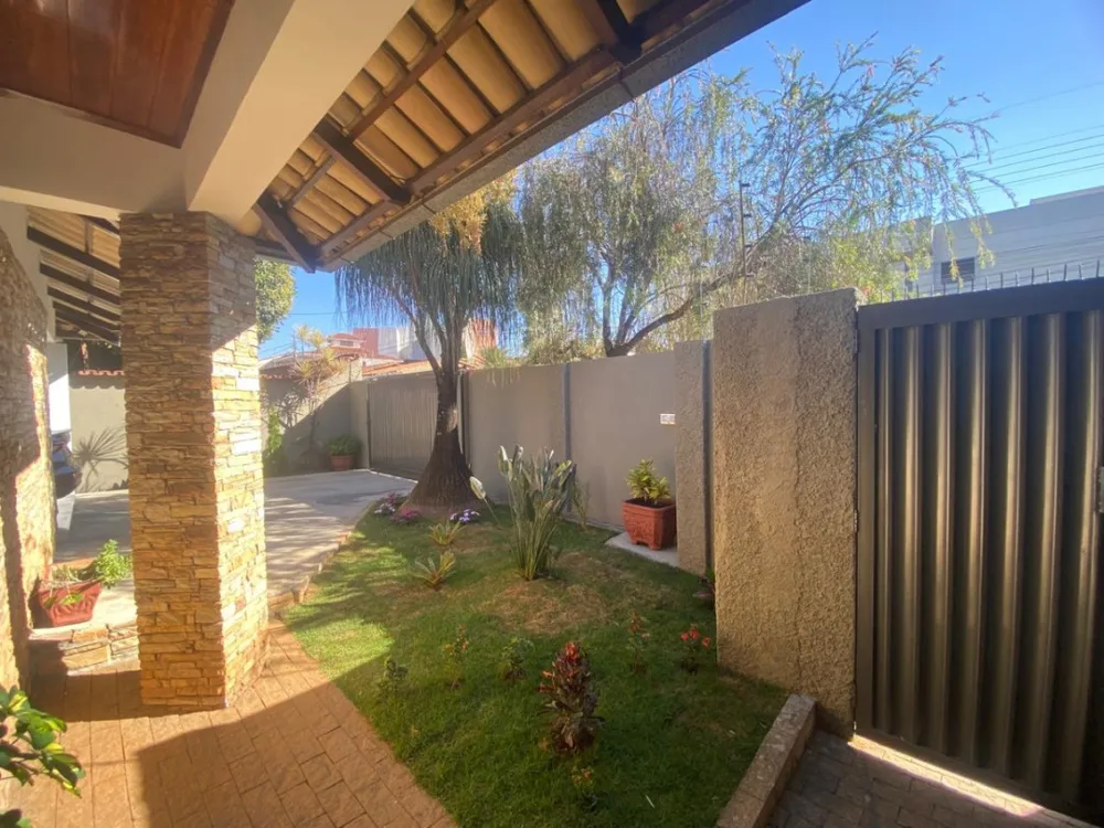 Casa, 4 quartos, 1020 m² - Foto 2