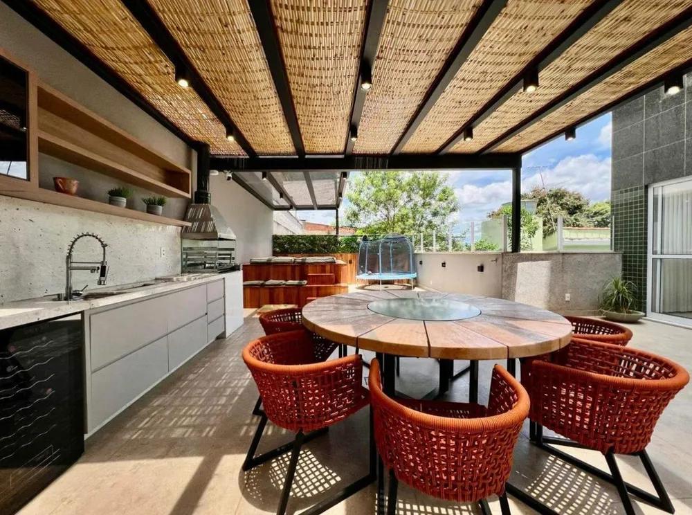Apartamento, 3 quartos, 193 m² - Foto 2