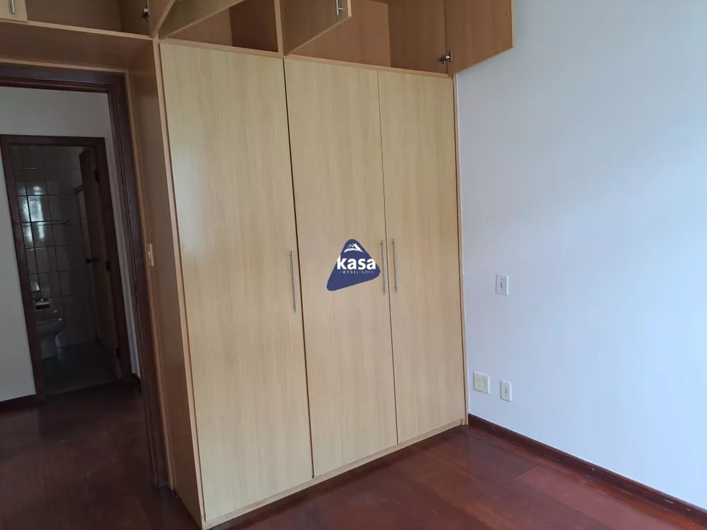 Apartamento à venda com 3 quartos, 116m² - Foto 6