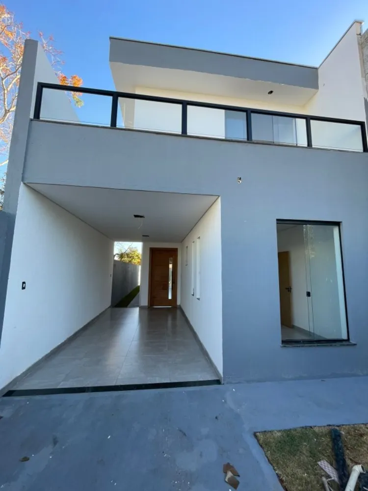 Casa, 3 quartos, 180 m² - Foto 1