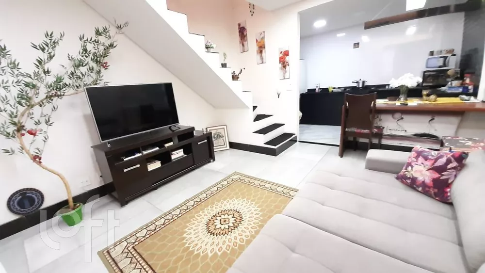 Casa à venda com 2 quartos, 133m² - Foto 4