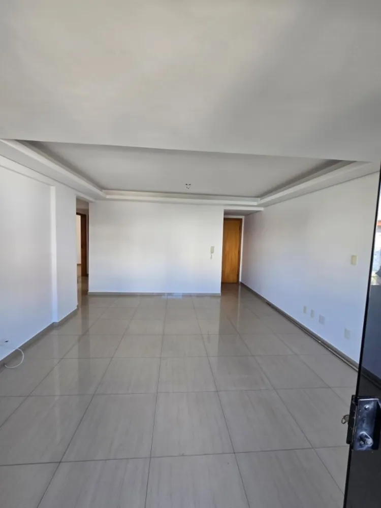 Apartamento, 3 quartos, 96 m² - Foto 2
