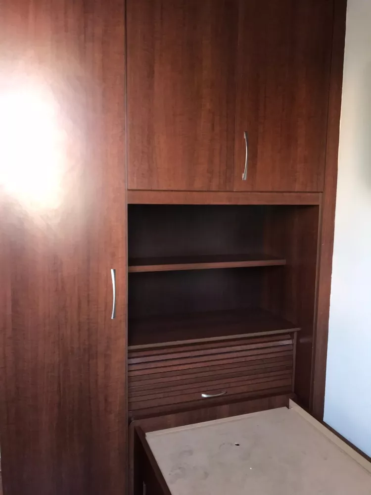 Apartamento para alugar com 3 quartos, 80m² - Foto 9