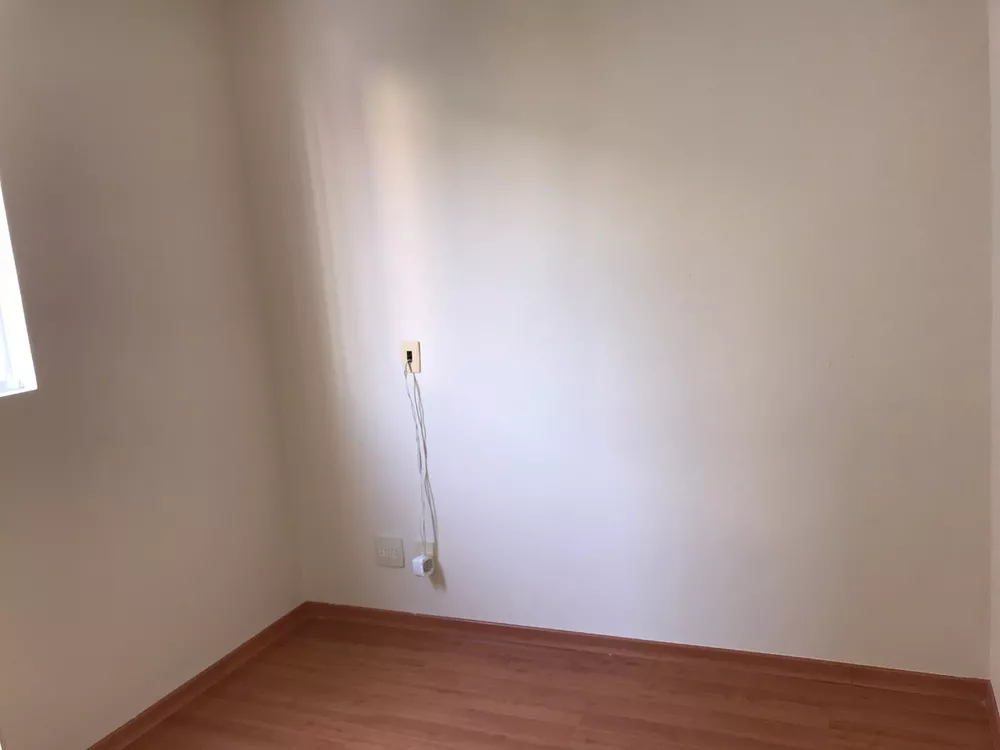 Apartamento para alugar com 3 quartos, 80m² - Foto 11