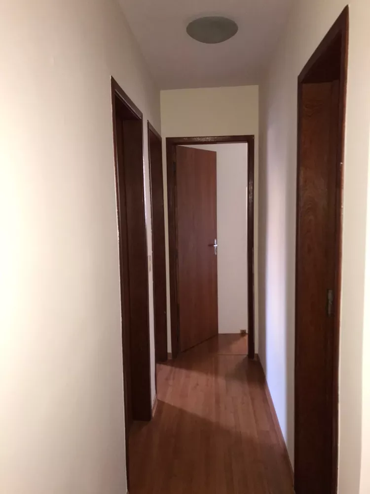 Apartamento para alugar com 3 quartos, 80m² - Foto 6