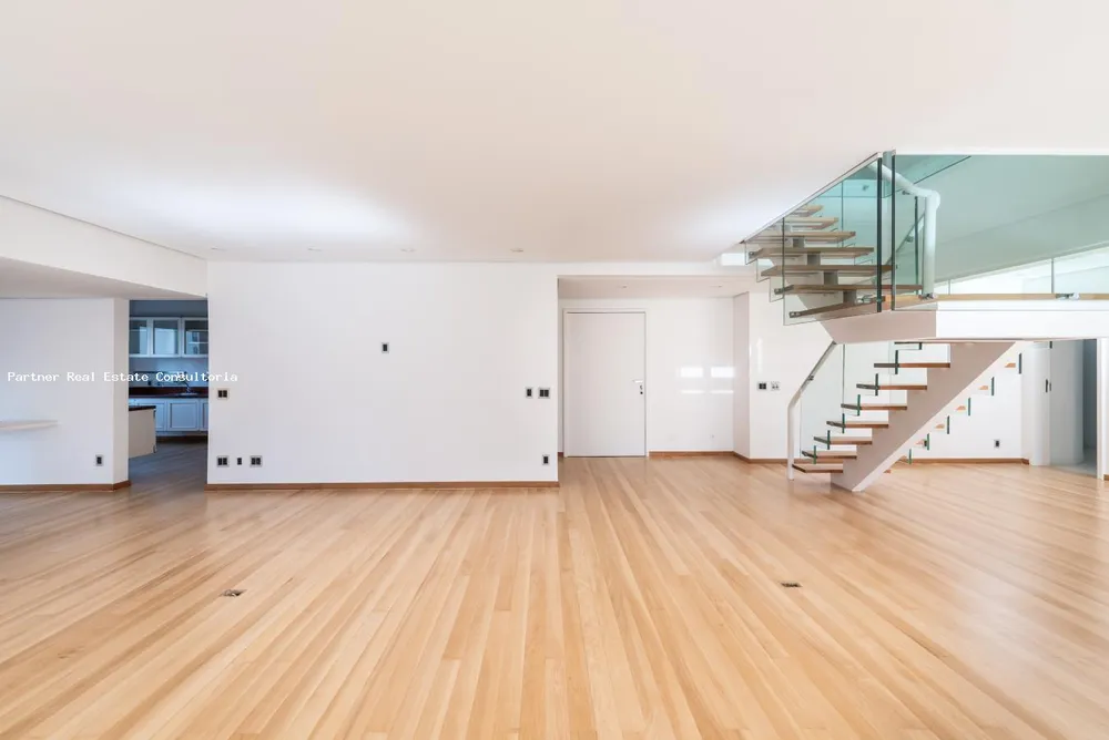 Cobertura, 3 quartos, 629 m² - Foto 1