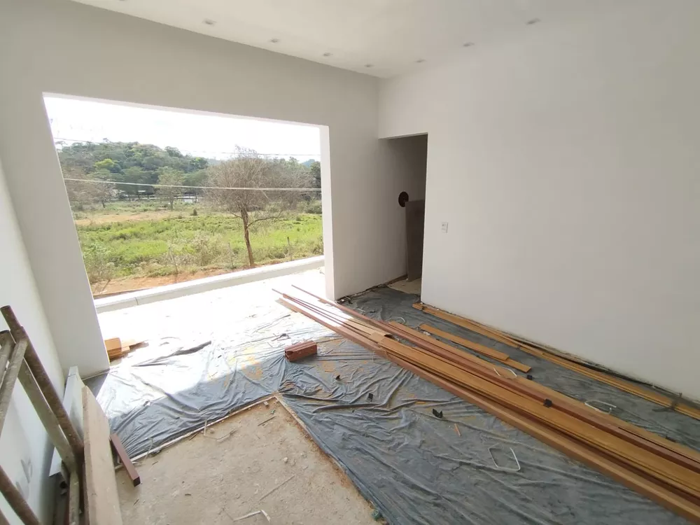 Casa à venda com 3 quartos, 245m² - Foto 10