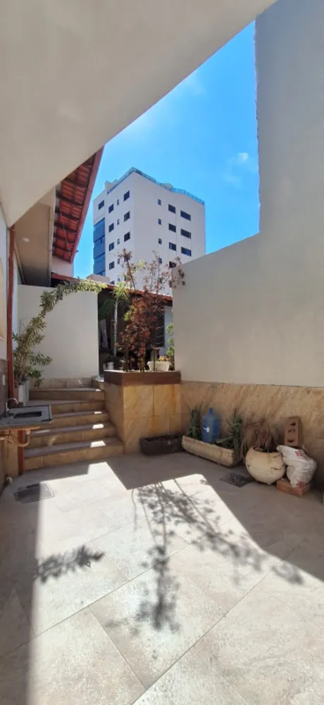 Casa, 5 quartos, 307 m² - Foto 4