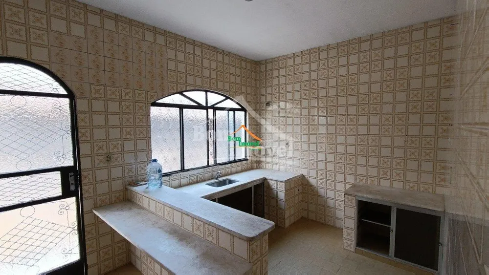 Casa, 3 quartos, 200 m² - Foto 6
