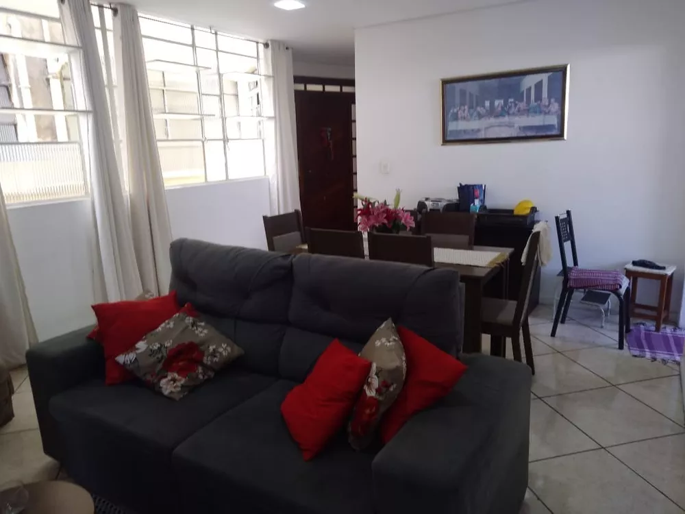 Apartamento à venda com 3 quartos, 85m² - Foto 1