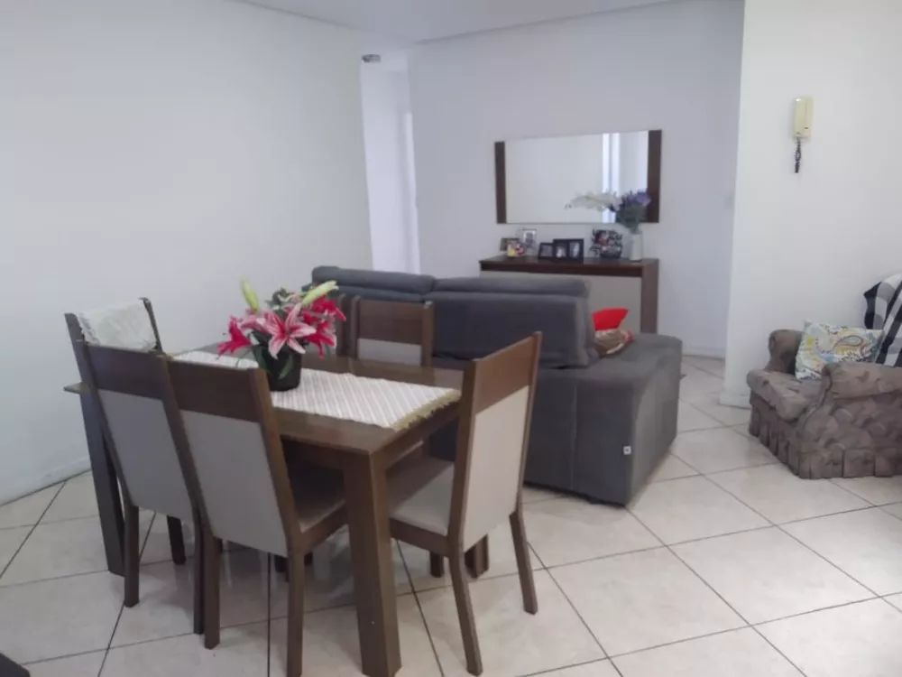 Apartamento à venda com 3 quartos, 85m² - Foto 3