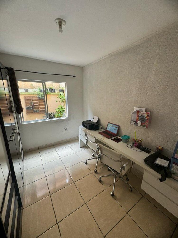 Apartamento à venda com 3 quartos, 180m² - Foto 5