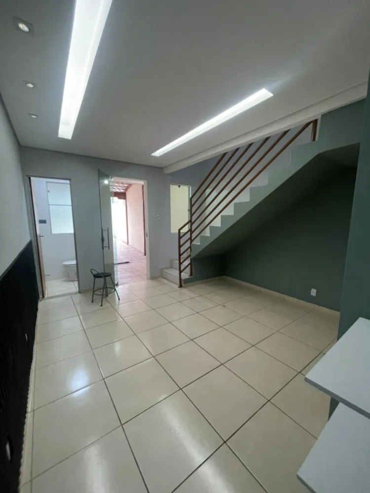 Casa, 3 quartos, 96 m² - Foto 2