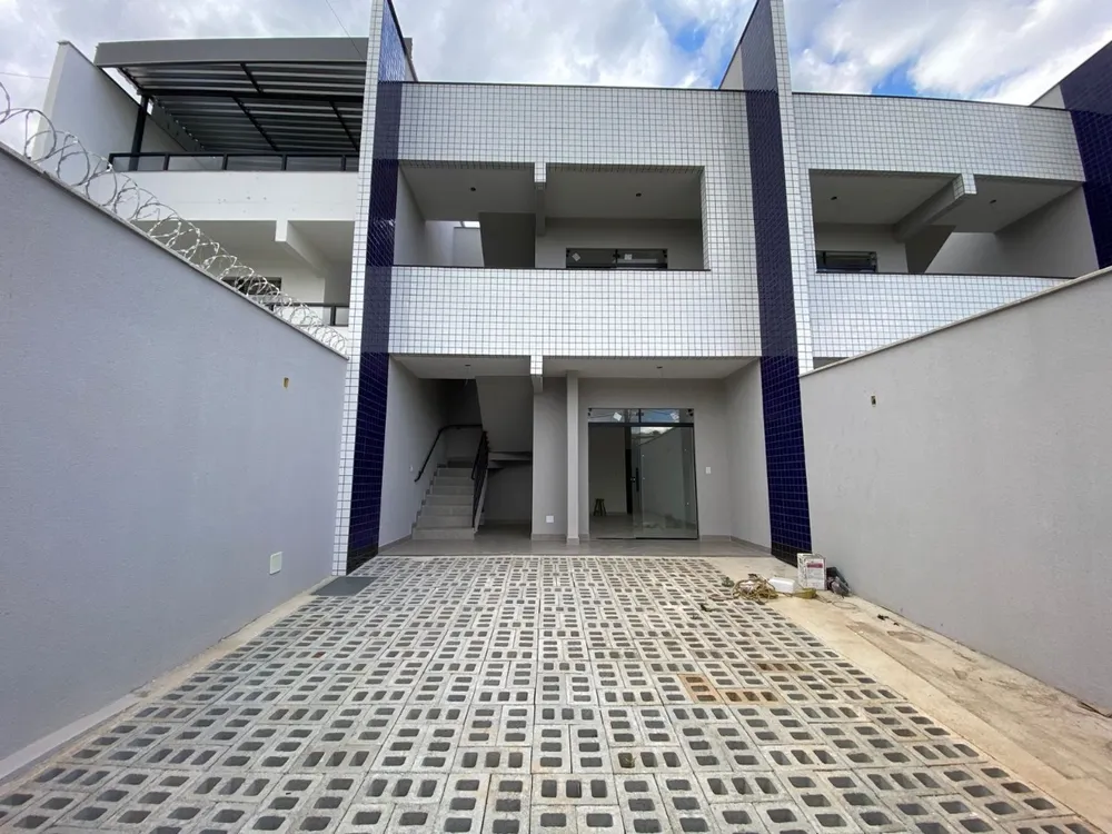 Casa, 3 quartos, 184 m² - Foto 1