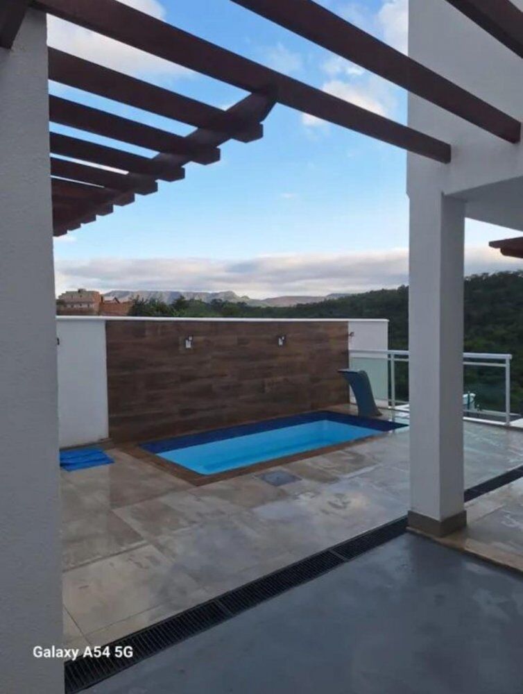 Casa à venda com 3 quartos, 150m² - Foto 4