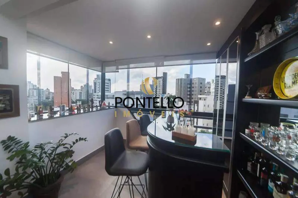 Cobertura, 3 quartos, 240 m² - Foto 1