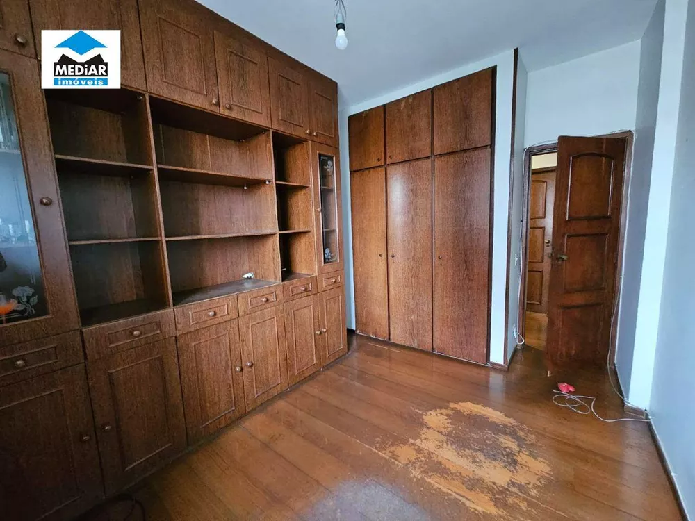 Apartamento à venda com 3 quartos, 110m² - Foto 3