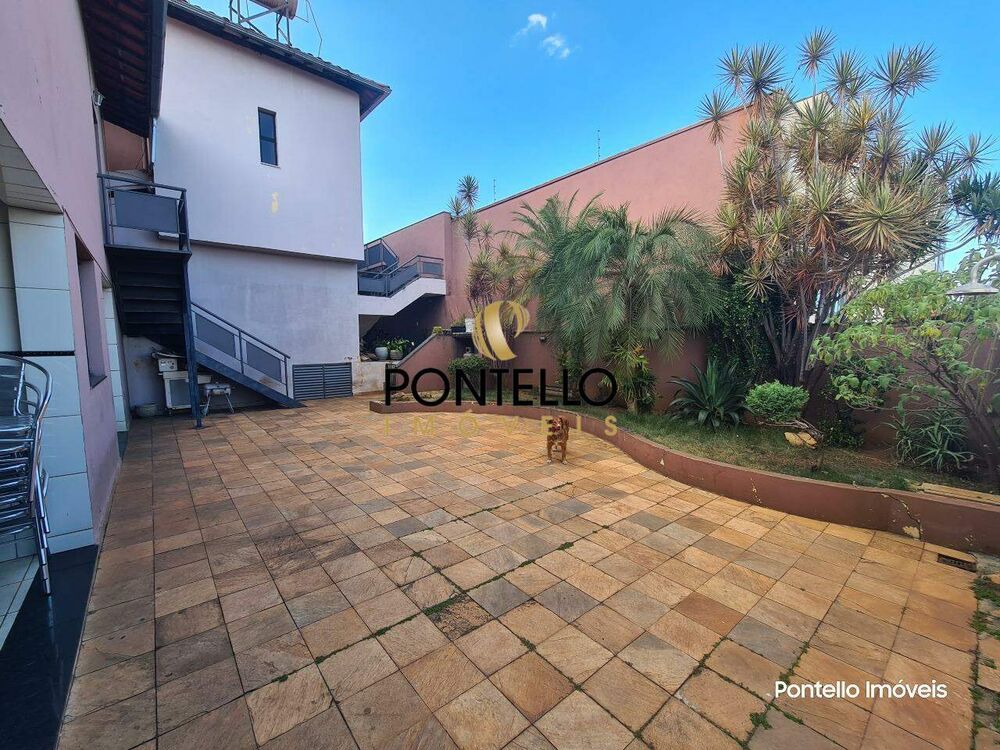 Casa à venda com 5 quartos, 464m² - Foto 5