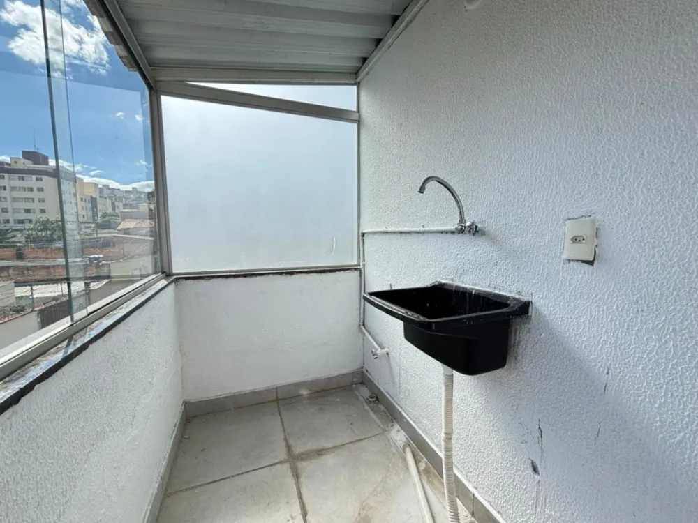 Casa, 3 quartos, 246 m² - Foto 4