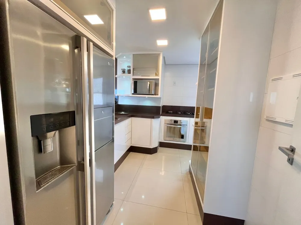 Apartamento, 5 quartos, 242 m² - Foto 6