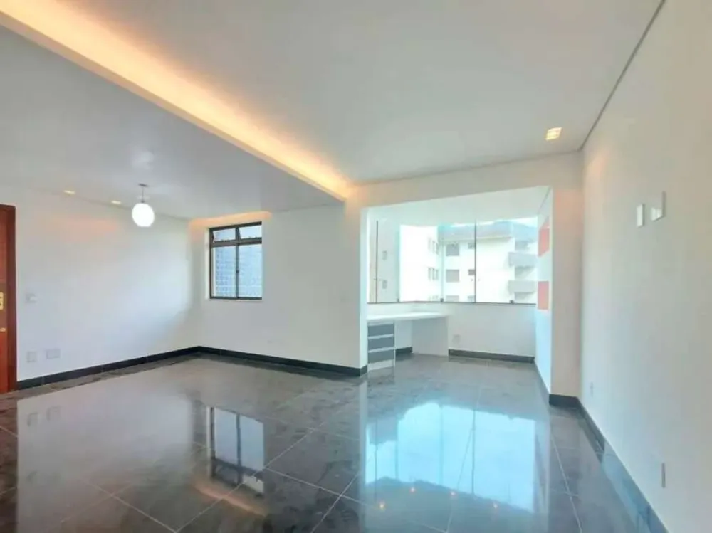 Cobertura, 3 quartos, 220 m² - Foto 1