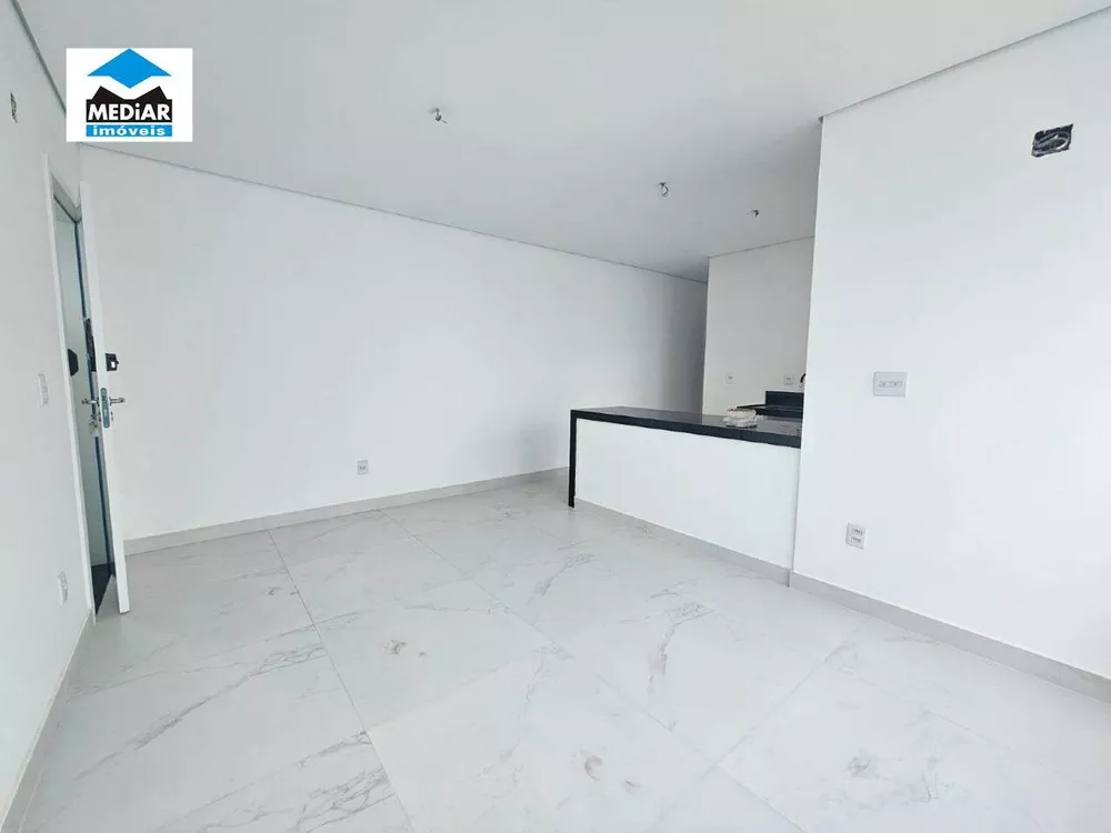 Apartamento à venda com 2 quartos, 134m² - Foto 2