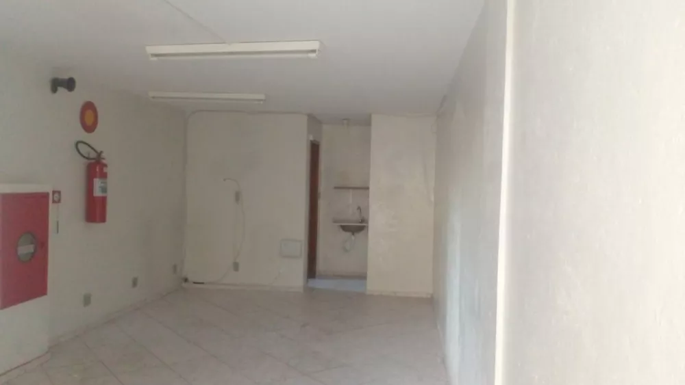 Loja-Salão para alugar, 30m² - Foto 1