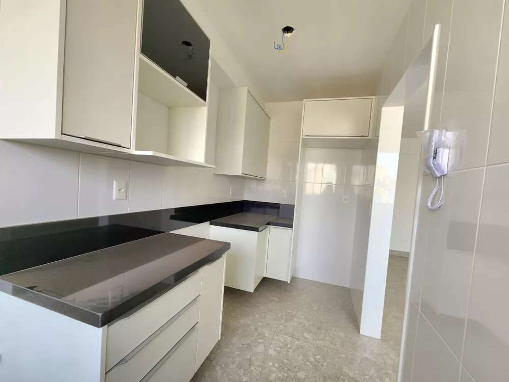 Apartamento à venda com 3 quartos, 85m² - Foto 7