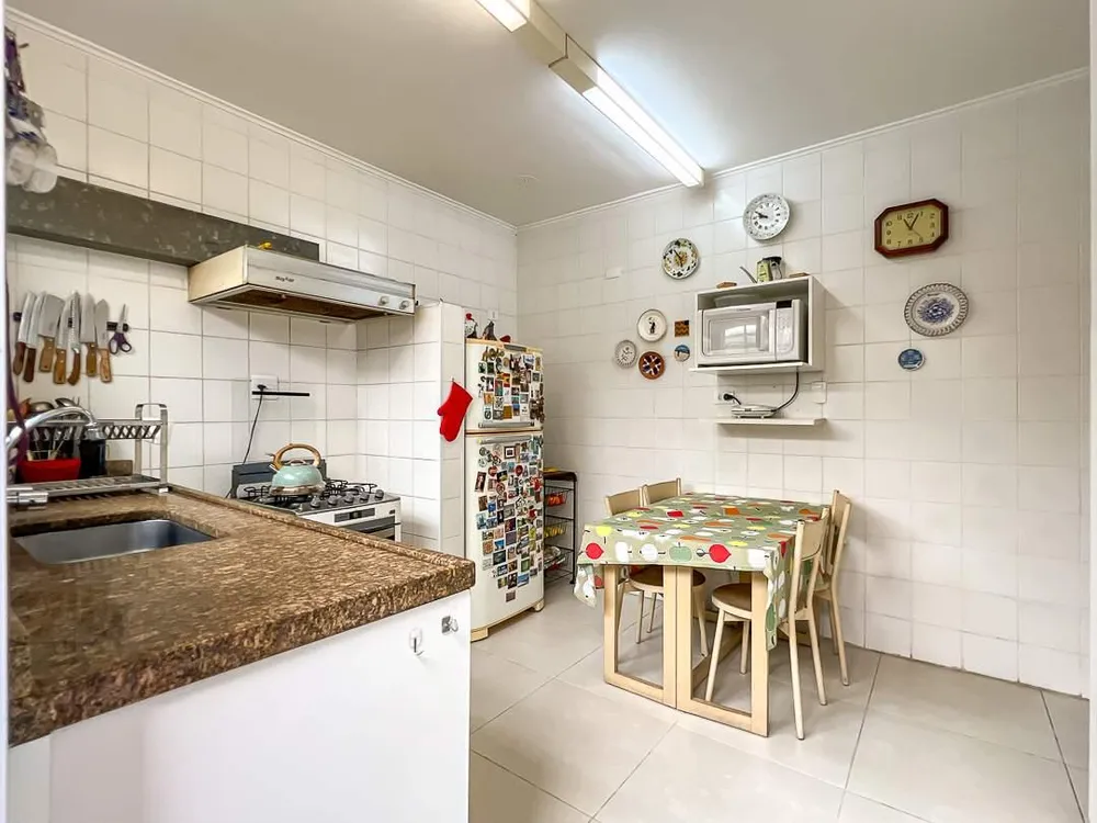 Casa, 5 quartos, 193 m² - Foto 2