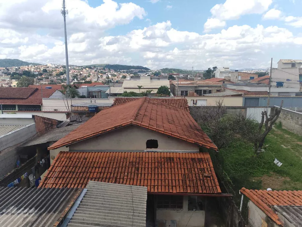 Casa, 5 quartos, 230 m² - Foto 3
