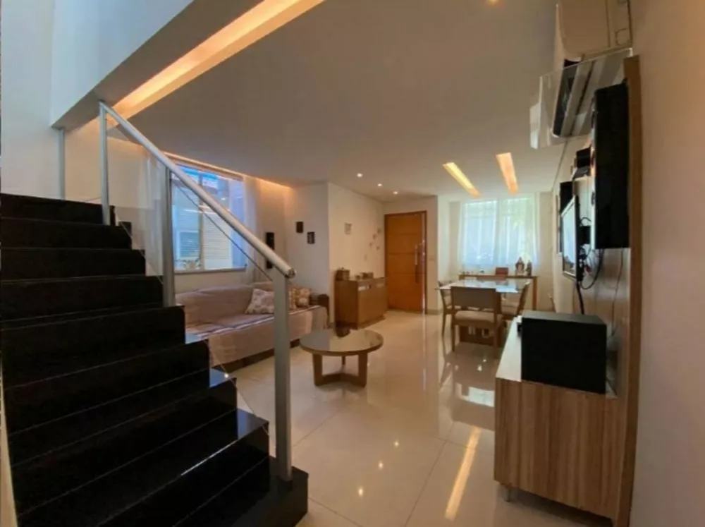 Casa à venda com 3 quartos, 126m² - Foto 13