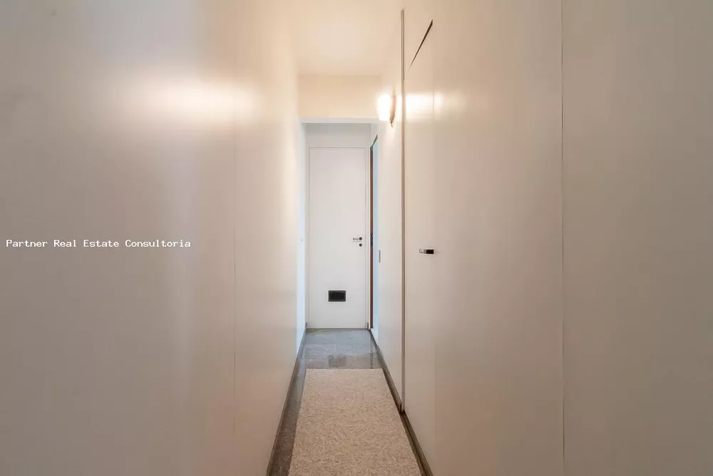 Cobertura à venda com 3 quartos, 623m² - Foto 4